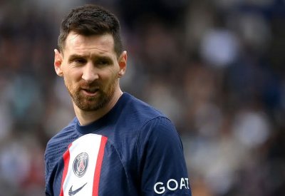 ميسي: لم أشعر بالسعادة في باريس سان جيرمان