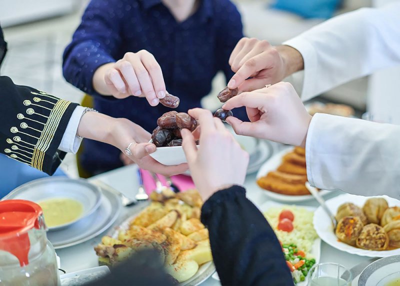 فوائد لا تحصى لتناول التمر قبل الإفطار في رمضان