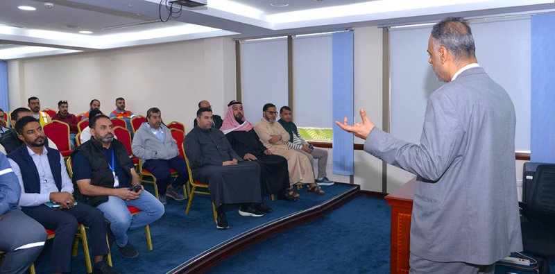 وزارة العمل تنفذ 1091 زيارة تفتيشية للتأكد من الالتزام بمعايير السلامة المهنية