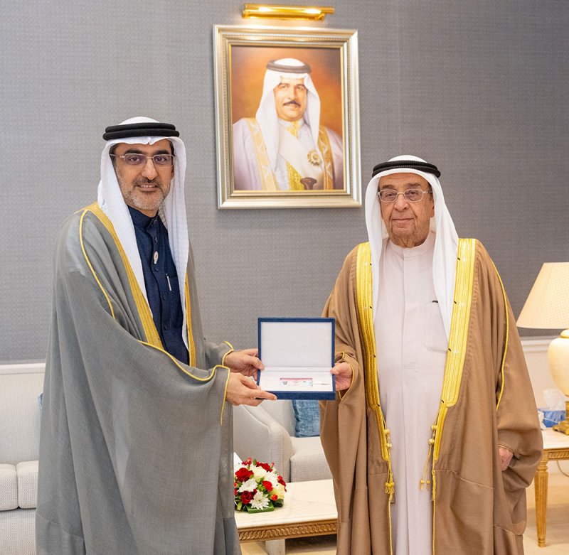 سمو الشيخ محمد بن مبارك آل خليفة يستقبل الرئيس التنفيذي لهيئة المعلومات والحكومة الإلكترونية