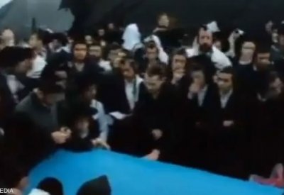 مستوطنون إسرائيليون يدخلون بلدة لبنانية بحماية الجيش