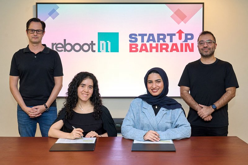شراكة بين ستارت أب بحرين ومعهد ريبوت للبرمجة لتنمية الكفاءات التقنية في الشركات الناشئة في البحرين