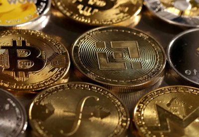 بتكوين تهبط بأكثر من 5%.. قرار ترامب يثير التقلبات