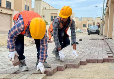 "الأشغال": 65% نسبة الإنجاز بمشروع تطوير البنية التحتية بمجمع 514 في جد الحاج