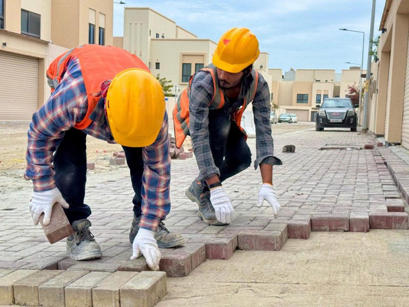 "الأشغال": 65% نسبة الإنجاز بمشروع تطوير البنية التحتية بمجمع 514 في جد الحاج