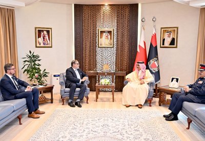 وزير الداخلية يبحث مع سفير المجر برامج التعاون والتنسيق الأمني