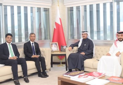 وزير العدل والشؤون الإسلامية والأوقاف يستقبل سفير جمهورية بنغلاديش الشعبية لدى مملكة البحرين