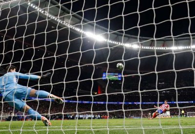 بيان رسمي من "اليويفا" بشأن ركلة جزاء ألفاريز ضد ريال مدريد