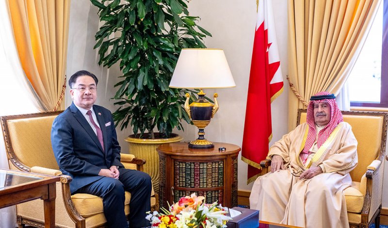 سمو الشيخ علي بن خليفة يستقبل السفير التايلندي لدى مملكة البحرين