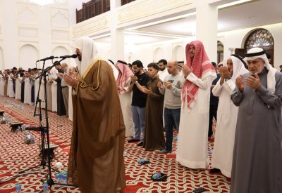 صلاة التراويح في جامع سمو الشيخة موزة بإمامة فضيلة الشيخ خالد أنس