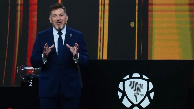 رئيس كونميبول يعتذر عن تشبيه الأندية البرازيلية بـ "الشمبانزي"