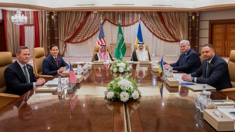 اجتماع أميركي أوكراني مرتقب خلال أيام في السعودية