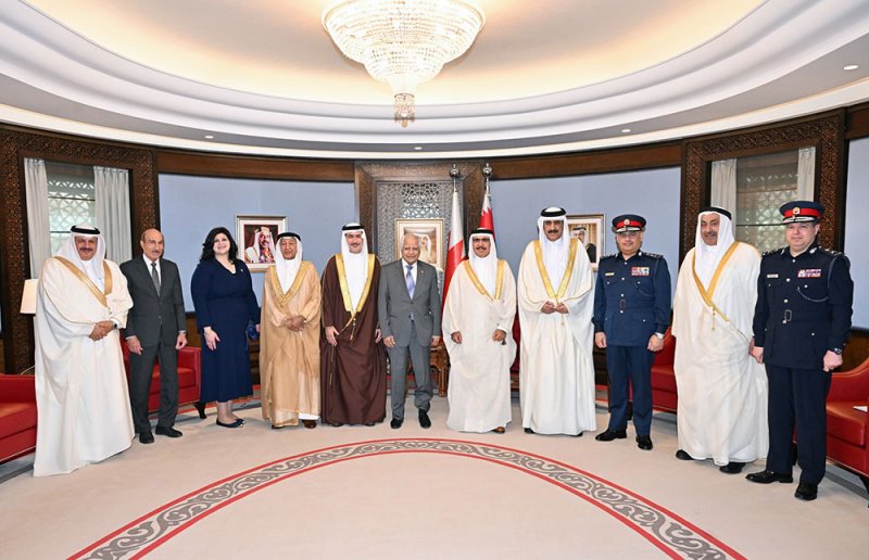 وزير الداخلية: تطوير برامج الأمن المجتمعي انطلاقًا من العهد الإصلاحي لجلالة الملك المعظم وتعزيز مباديء حقوق الإنسان جزء رئيسي في مجالات العمل بالوزارة