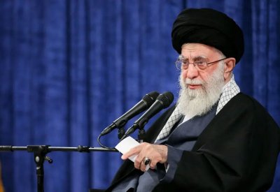 خامنئي: التهديدات الأميركية لإيران "لن تجدي نفعا"