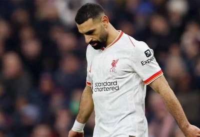 الهلال السعودي يحسم الجدل بشأن التعاقد مع محمد صلاح