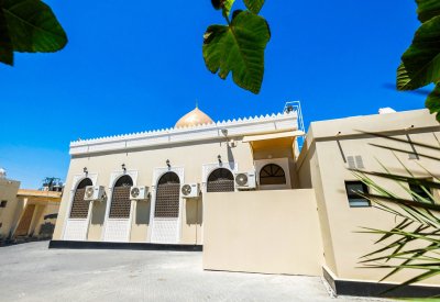 استكمال الصيانة الشاملة لجامع ومسجدين في المعامير وسترة ونويدرات