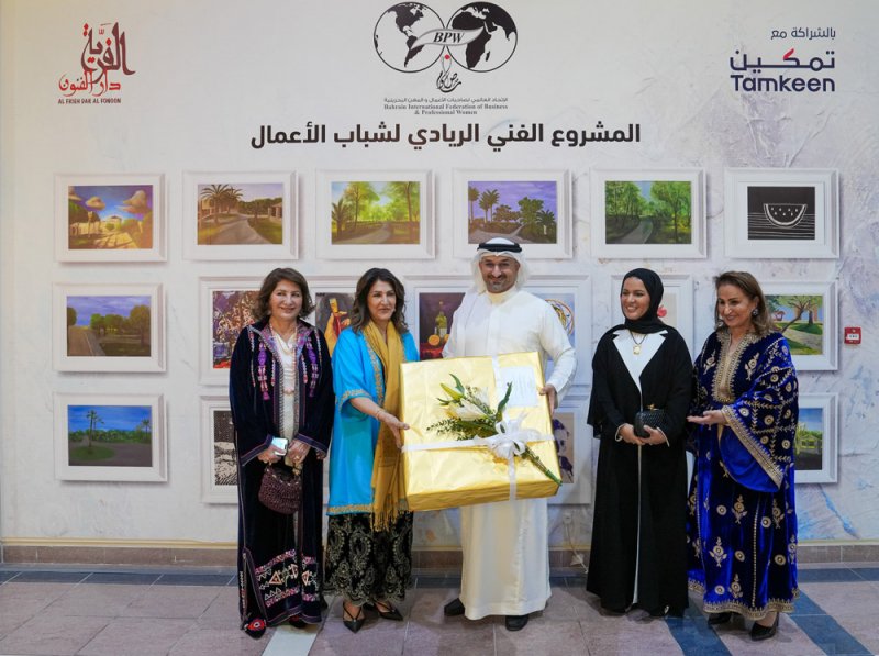 وزير الصناعة والتجارة يشهد حفل تدشين مشروع الاستثمار في الشباب وإطلاق مركز شباب الأعمال
