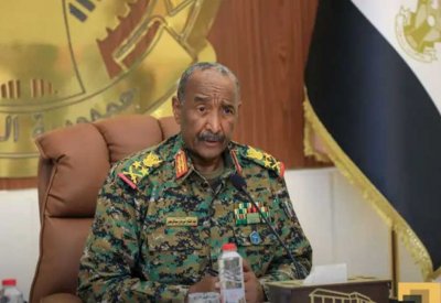 البرهان من داخل القصر الجمهوري: الخرطوم حرة