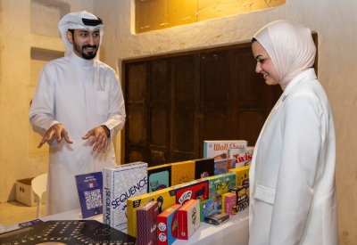 وزيرة شؤون الشباب تشهد فعاليات "السوق الشبابي" في القرية التراثية