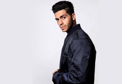مينا مسعود يروج لفيلم "فى عز الظهر"