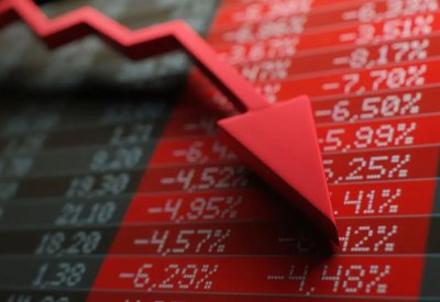 رسوم ترامب تعصف بالأسواق العالمية.. خسائر متواصلة ومخاوف من تبعات وخيمة