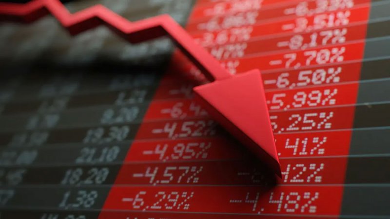 رسوم ترامب تعصف بالأسواق العالمية.. خسائر متواصلة ومخاوف من تبعات وخيمة