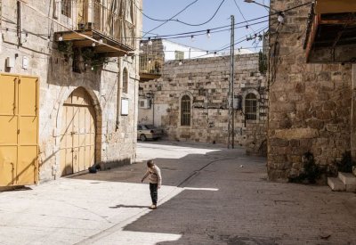 إضراب شامل يعم المحافظات الفلسطينية تنديدا بالحرب على غزة