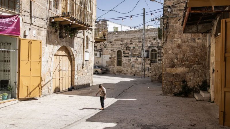 إضراب شامل يعم المحافظات الفلسطينية تنديدا بالحرب على غزة