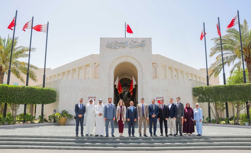 "شبابية الشورى" تلتقي وفد المشرعين الشباب من المجلس الفيدرالي الروسي وتؤكد حرص المجلس على تنمية العلاقات البرلمانية