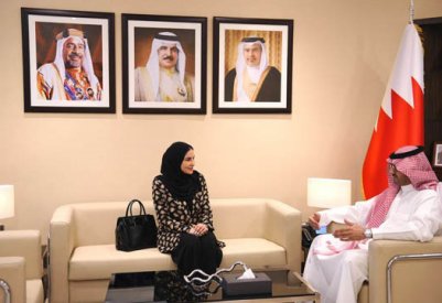 المدير التنفيذي لمركز "دراسات" يستقبل وكيل وزارة المواصلات والاتصالات