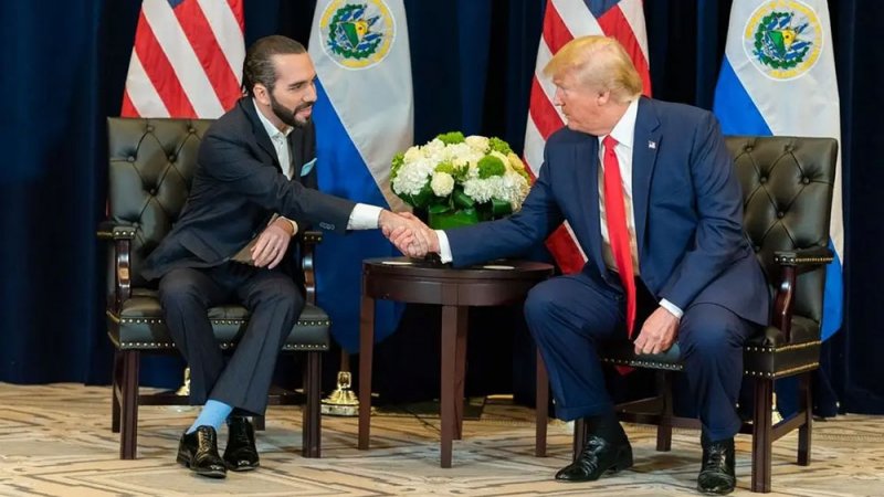 السلفادور تتحول برئاسة فلسطيني الأصل إلى أكبر حليف للولايات المتحدة بأميركا