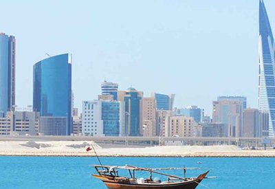 الطقس اليوم معتدل مع بعض السحب في البحرين