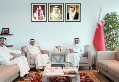 وزير الصناعة والتجارة يستقبل رئيس وأعضاء جمعية رجال الأعمال البحرينية