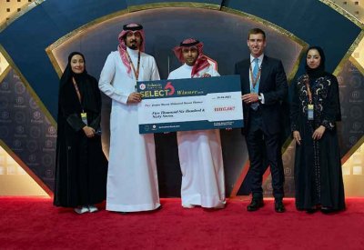 نجاح مميز وتفاعل جماهيري واسع مع مسابقة “Select 6” بنادي راشد للفروسية وسباق الخيل