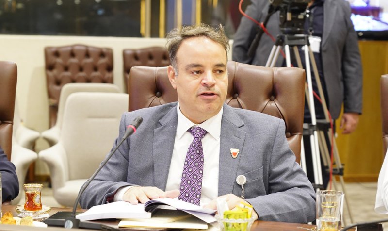 العشيري يستعرض جهود مملكة البحرين في مكافحة الإتجار بالأشخاص