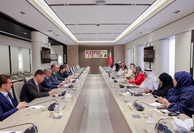 أهمية تبادل الخبرات والتجارب البرلمانية مع المجالس التشريعية لاستحداث سياسات متجددة ومستدامة تحقق مزيد من التطوير والتنمية
