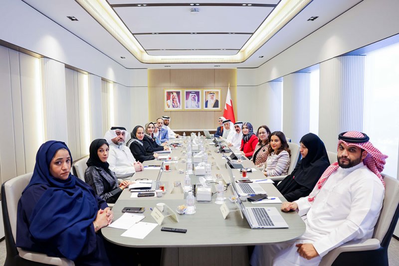 "خدمات الشورى" تبحث مع "الصحة" مشروع قانون بشأن وضع خطة وطنية لمكافحة مقاومة الميكروبات للمضادات