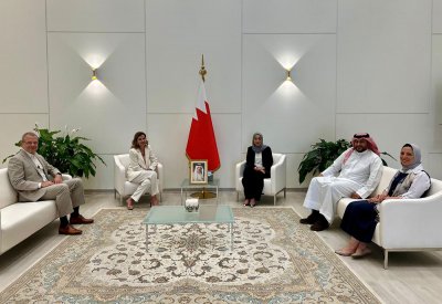 وزيرة السياحة تبحث مع شركات سياحية دولية تعزيز التعاون للترويج لمملكة البحرين كوجهة سياحية عالمية