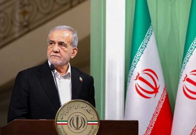 الرئيس الإيراني يأمر بإجراء تحقيق في انفجار بندر عباس