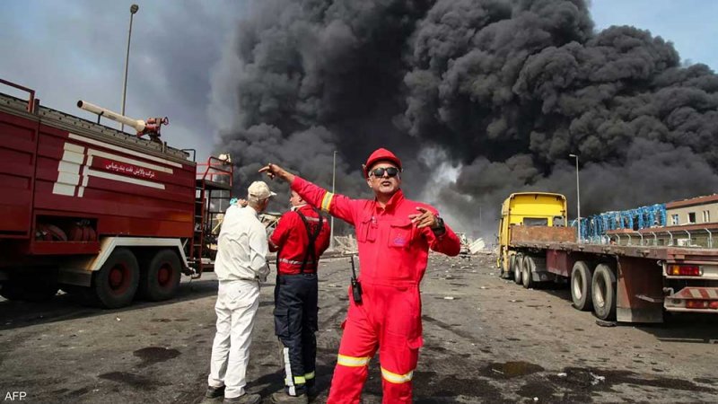 الحكومة الإيرانية: حاويات كيميائية انفجرت في ميناء رجائي