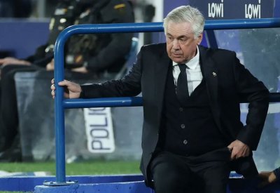 أنشيلوتي يتحدث عن مستقبله مع ريال مدريد بعد "صدمة الكأس"