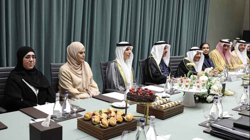 رئيس مجلس الشورى يؤكد أهمية تعزيز التعاون البرلماني الخليجي
