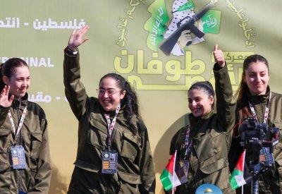 محتجزون سابقون في غزة يوجهون رسالة إلى ترامب