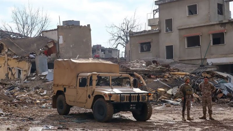 لبنان.. الجيش يداهم أكثر من 500 موقع لحزب الله