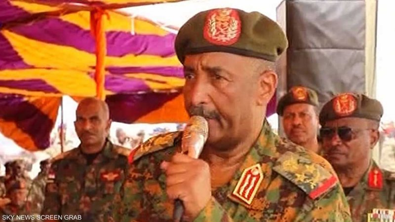 البرهان: لا مجد لـ"لساتك الثورة" بعد اليوم والمجد للبندقية