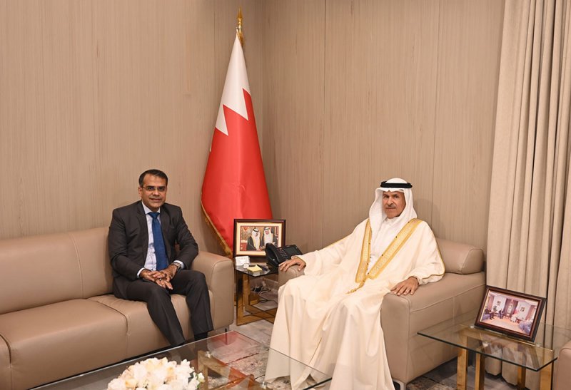 بحث تعزيز التعاون مع باكستان في شؤون الإقامة والجوازات