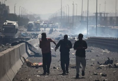 تحقيقات مستمرة بانفجار ميناء رجائي.. وخسائر بمليارات الدولارات