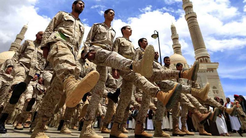 إيران تضغط على الحوثيين لوقف هجماتهم على السفن الأميركية