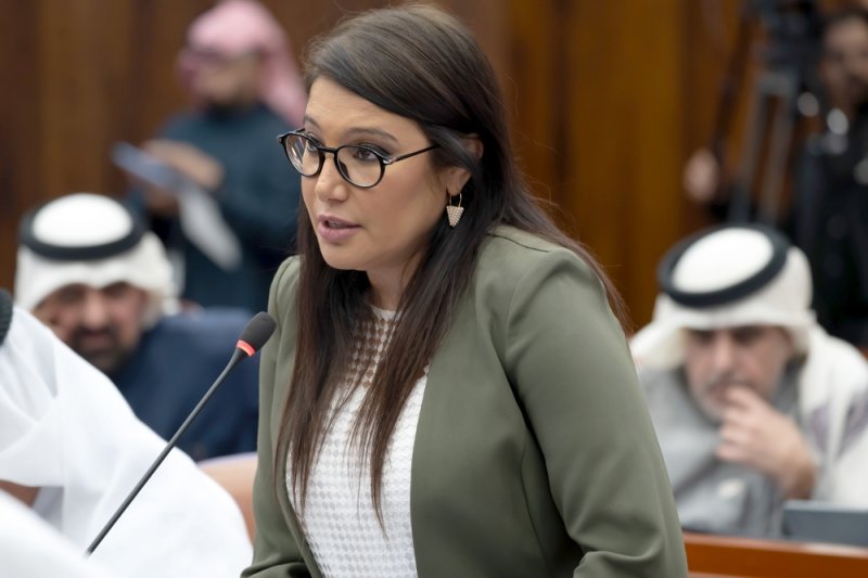 الظاعن: تطالب بضوابط لترخيص المنصات الإلكترونية