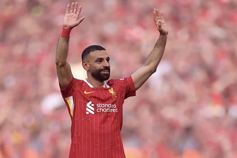محمد صلاح يفوز بجائزة لاعب العام في الدوري الإنجليزي للمرة الثالثة